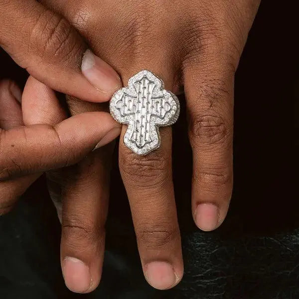 Baguette cross ring