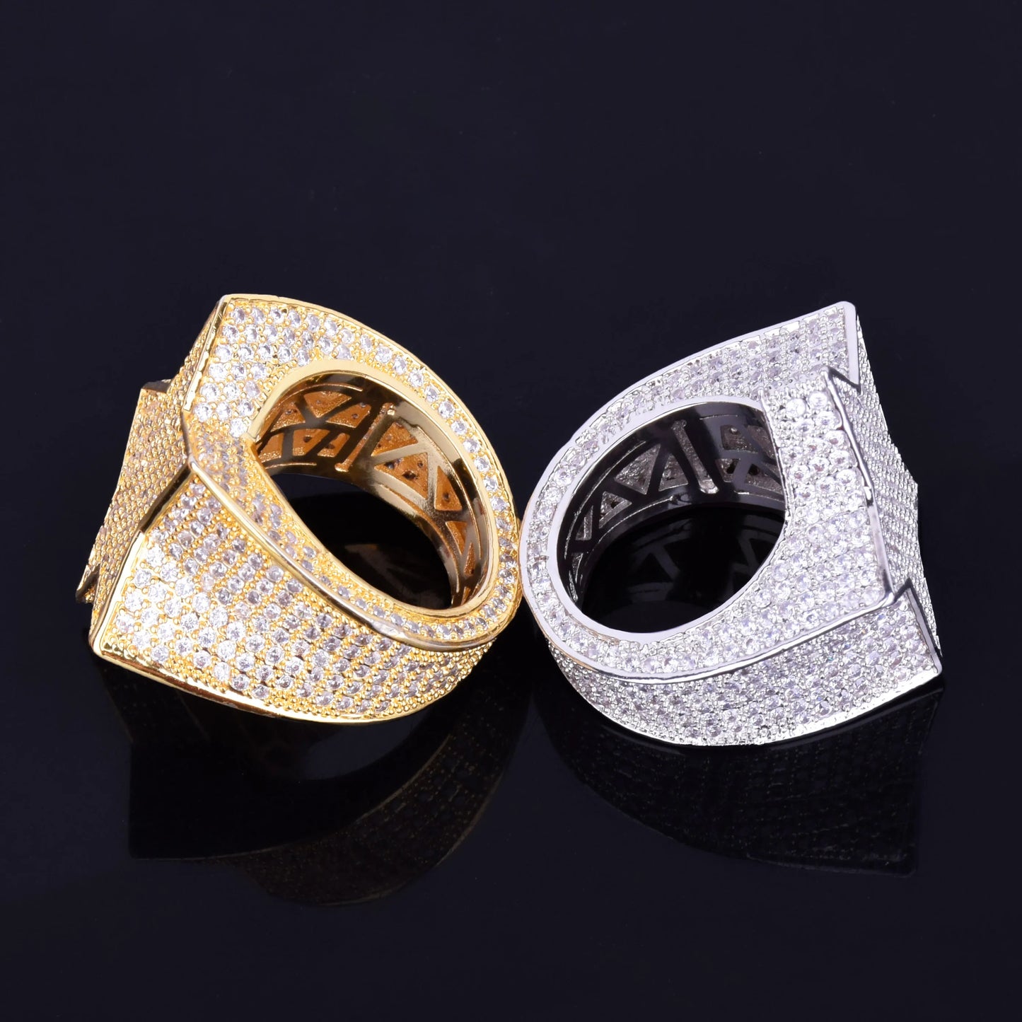 Miami Ice Moissanite Star Ring - Vermeil Gold