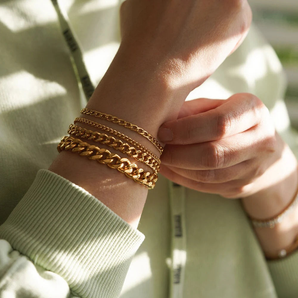 Miami Ice 7mm Miami Cuban Link Bracelet - White Gold