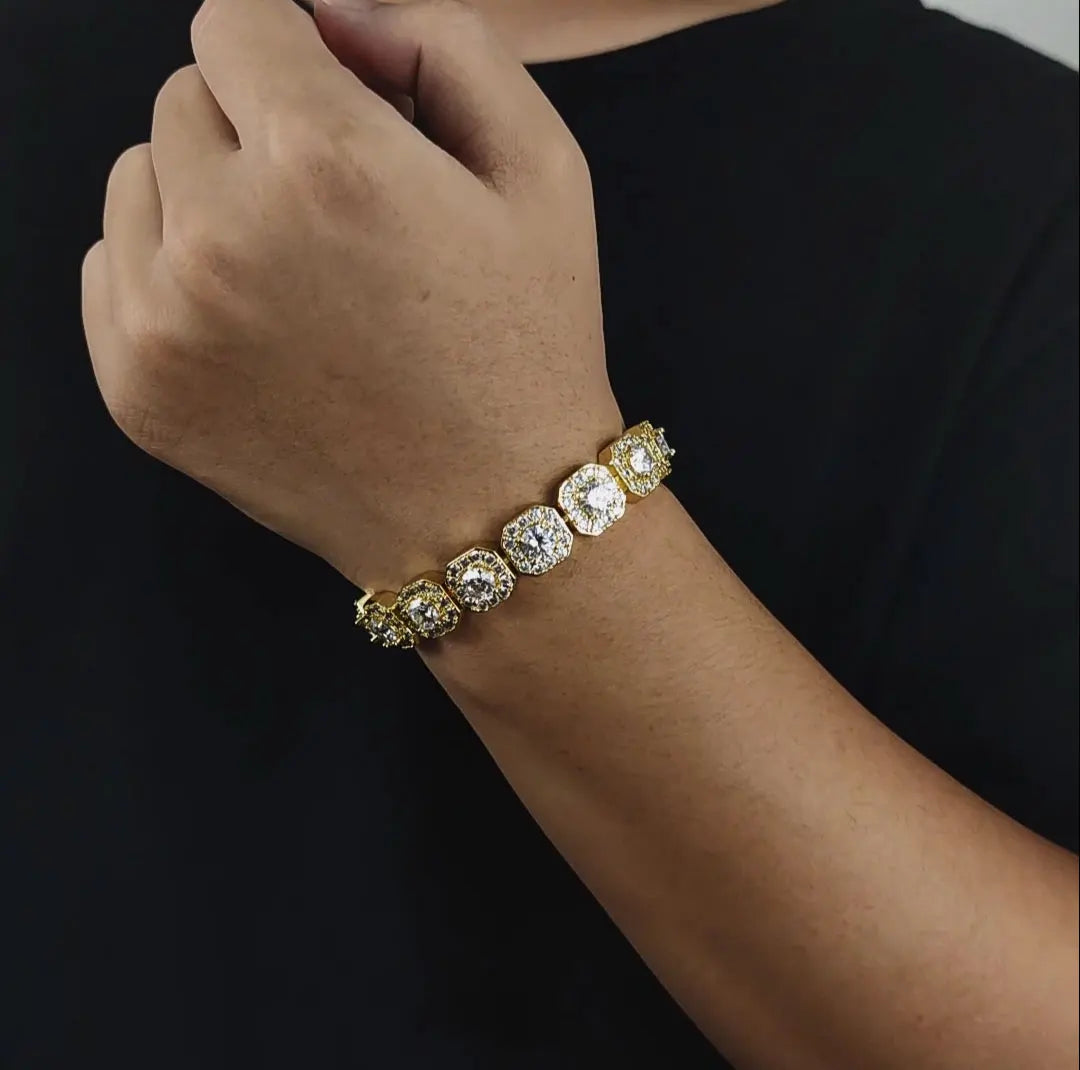Miami Ice Vvs Clustered Bracelet - White Gold