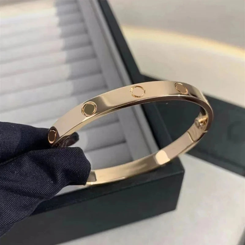 Stainless Steel Screw Bracelet for Women