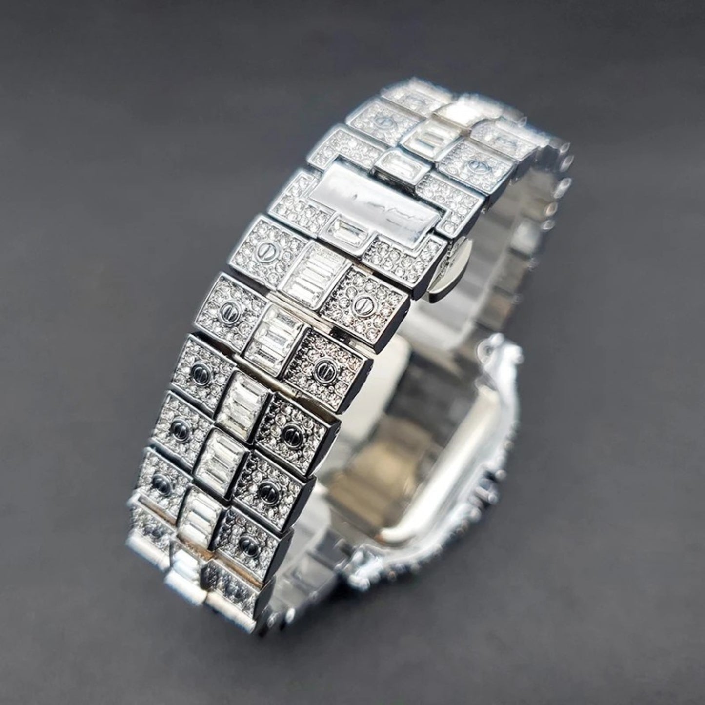 Luxury Diamond Men's Quartz Watch