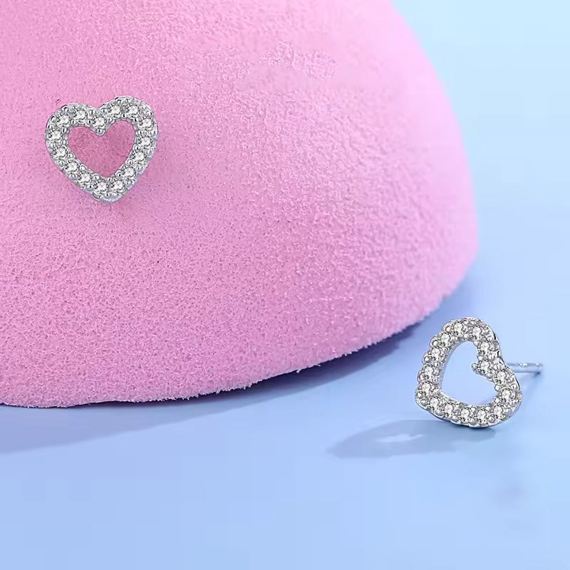 Miami Ice Outline Stud Heart Earring - White Gold
