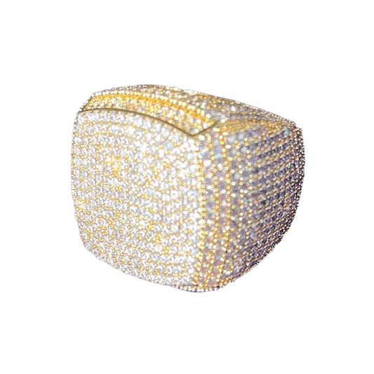 Frosted iced-out ring


